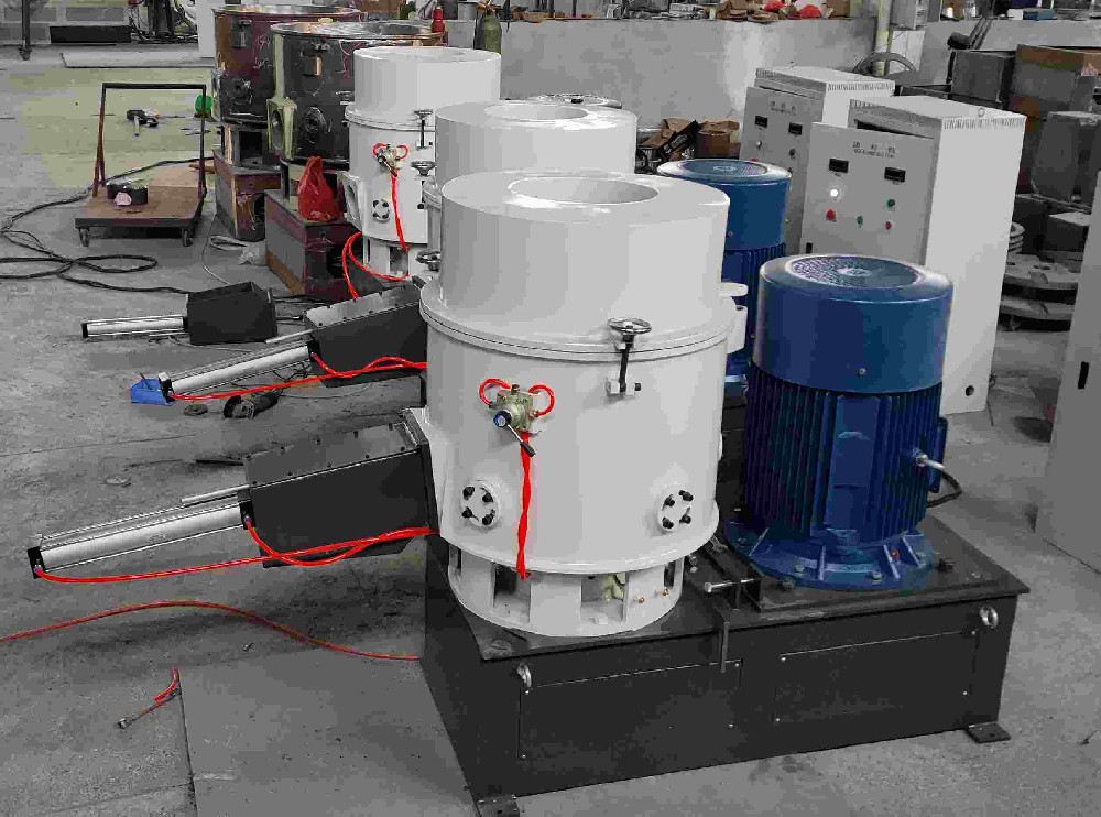 团粒机和造粒机工作方式有何不同